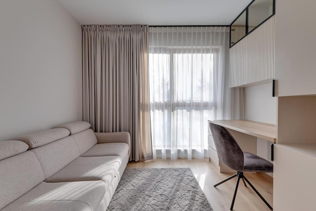 Zajezdnia Wrzeszcz 2 By Grand Apartments Γκντανσκ Εξωτερικό φωτογραφία